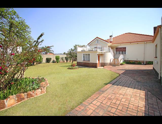 3 BEDROOM HOUSE FOR SALE IN OBSERVATORY